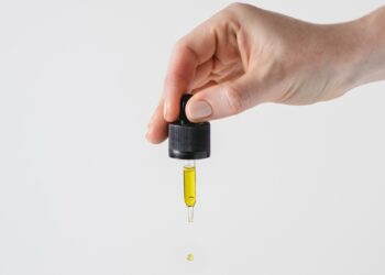 Dosierung und Anwendung: Ein Leitfaden für Einsteiger in die Welt des CBD-Öls